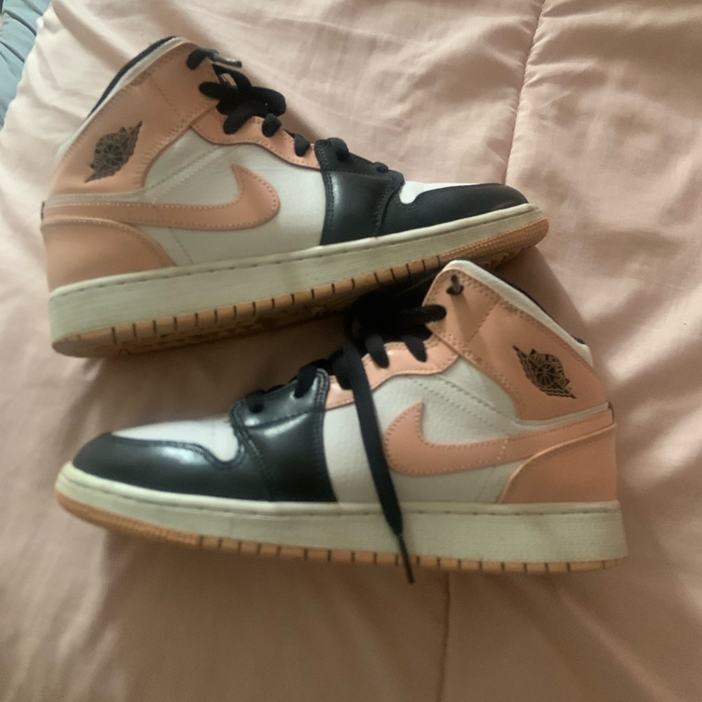 Pink cream jordan 1